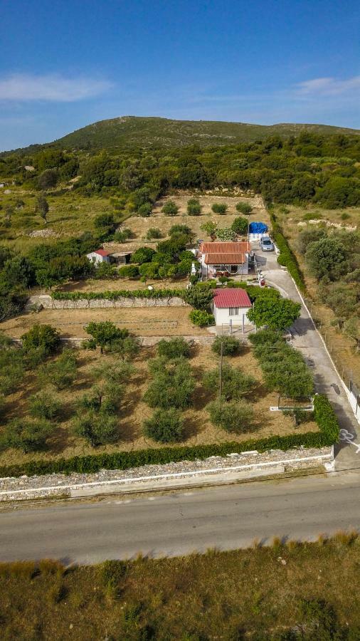 Country House In Speri Palaiokastro Palaiokastron  エクステリア 写真
